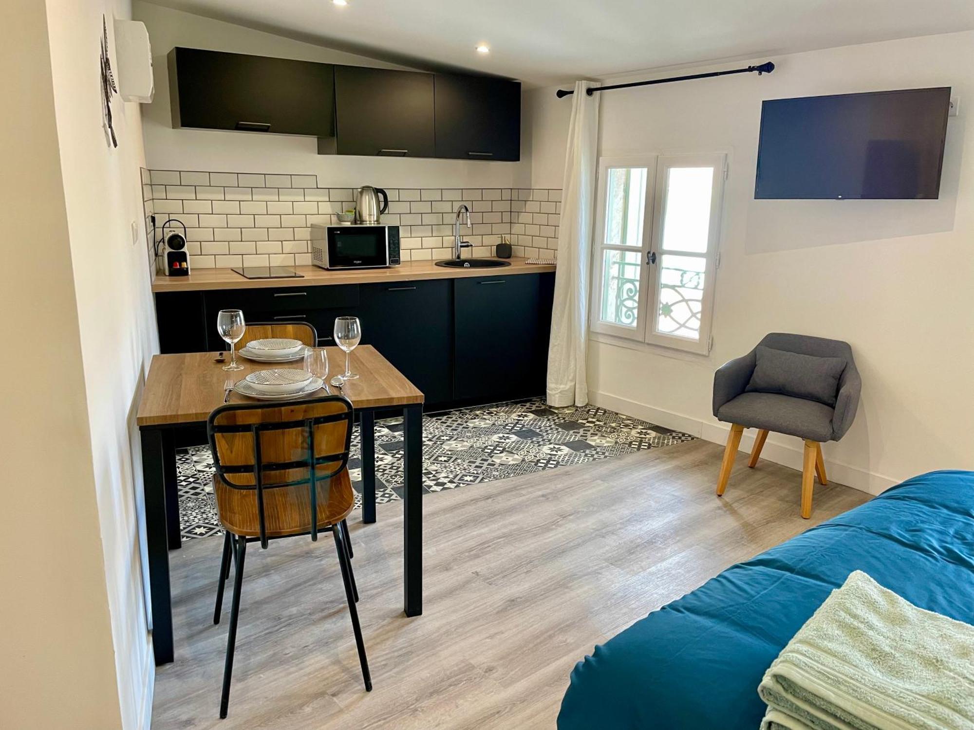 Moulin 1- Appartement Arenes Romaines - Beziers Centre - Wifi - Tv Connectee Rum bild